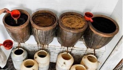 一种醋酸发酵营养盐及其使用方法